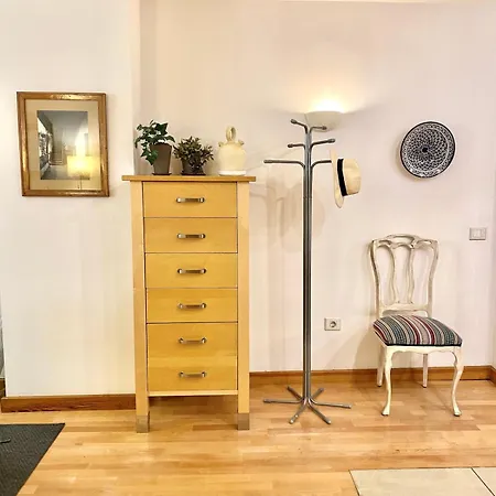 Casa Viva - Center Of Town And Close To The Apartment *